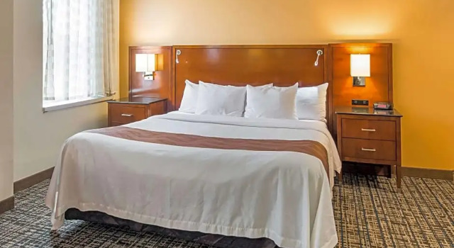 Двухместный люкс Quality Inn & Suites Virginia MN