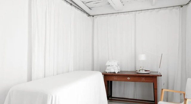 Maison Collongue, Rezervovat Hotel Hotely v Luberon s parkováním, Parkování