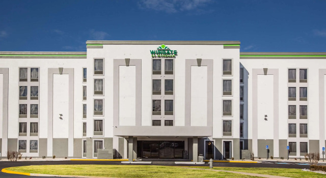 Wingate by Wyndham Louisville Fair and Expo, Boek Hotel Hotels in Kentucky met parkeren, Parkeren