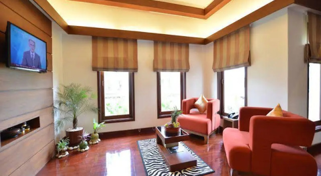Thurizza Hotel, Book Hotel SPA-hoteller i Naypyidaw Union Territory, SPA