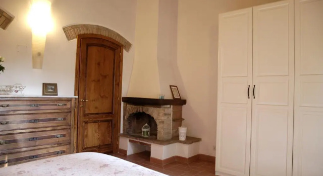 Poggetto di Montese, Buchen Sie Hotel Hotels in Elsa-Tal mit Parkplatz, Parkplätze