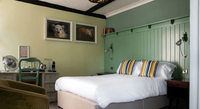 The White Lion, Prenota Hotel Tenterden High Weald