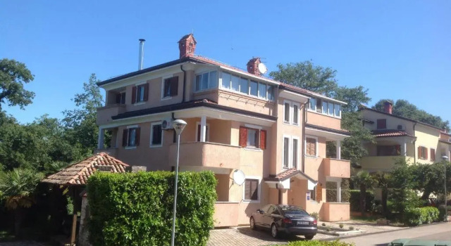 Apartments Krizine, Prenota Appartamento Krizine Istarskaya zhupania
