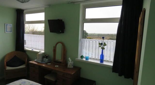 Monterey Pines, Prenota Hotel Helston 