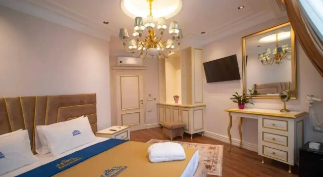 Люкс Deluxe Hotel Ambasada QTA
