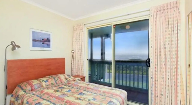 Tahren Beachfront Shack Wifi - Pet-friendly, Book Vacation Home Middleton South Australia