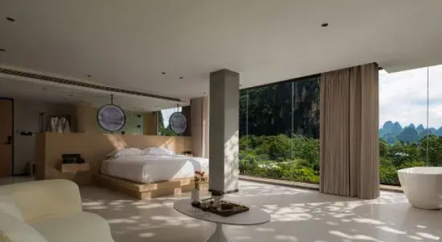 Люкс с красивым видом из окна Yangshuo Yu'an Homestay (Yulong River Ten Mile Gallery Store)