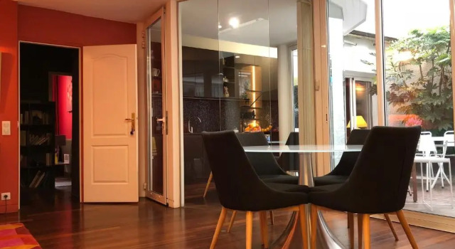 Люкс с 2 комнатами Maison dhôtes Bordeaux Centre Le Patio de lIntendance
