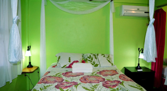 All Seasons Belize, Book Hotel Hopkins Stann Creek
