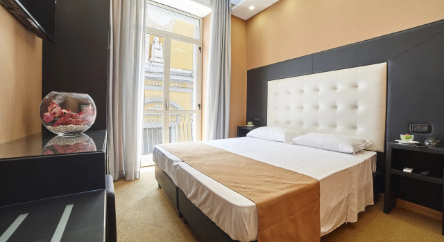 Sweet Central Hotel