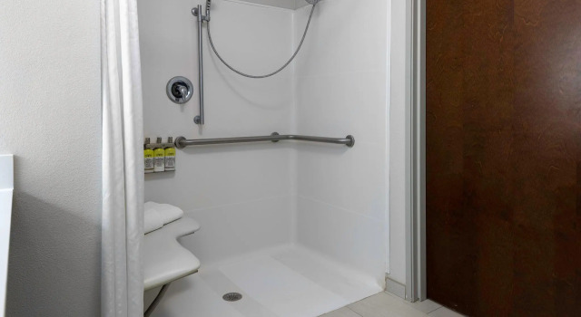 Двухместный номер Standard Holiday Inn Express Hotel & Suites Cordele North by IHG