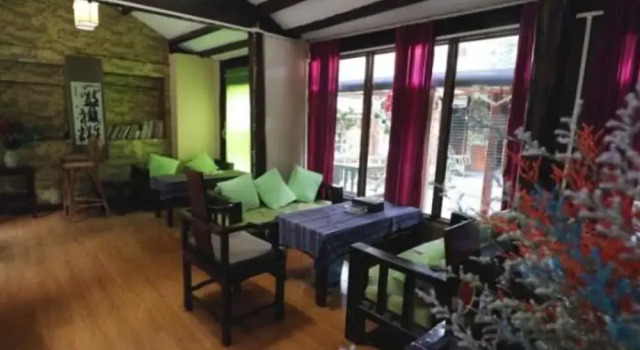 Lijiang Yee Luo Xiang boutique inn, Забронировать Бутик-отель Лицзян Юньнань, рядом с Улица Сквер-стрит Древнего города Даянь