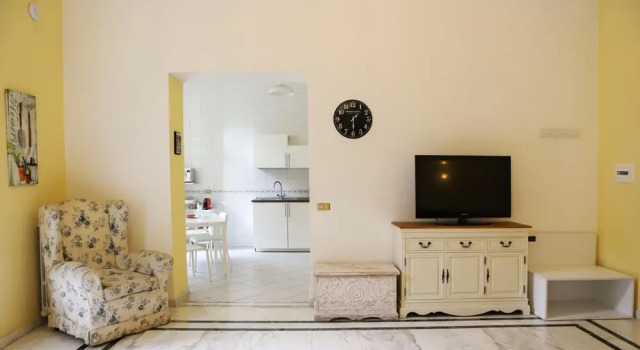 Re Vittorio Emanuele Apartment, Забронировать Апартаменты/квартира Апартаменты Неаполя, рядом с Accademia di Belle Arti di Napoli, Апартаменты/квартира