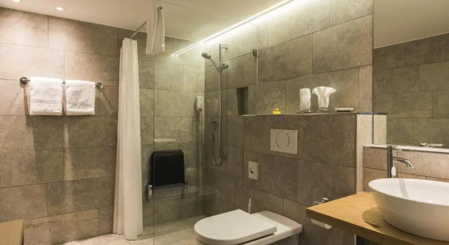 Двухместный номер Standard Berghotel Tgantieni
