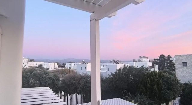 Семейные апартаменты рядом с пляжем Theros Casa Logaras