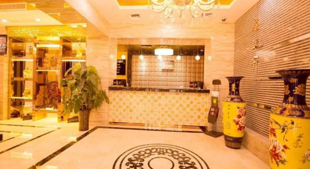 ChonpinesHotel, Boek Hotel Hotels in Shaanxi met parkeren, Parkeren