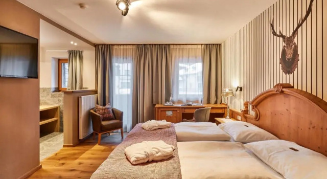 Номер Superior Hotel Marmolada