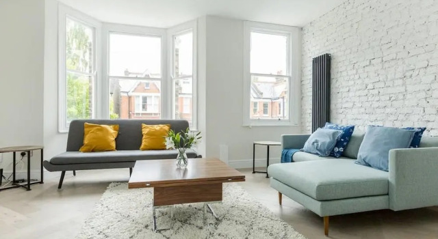 Апартаменты Spacious 3BR South London Apartment