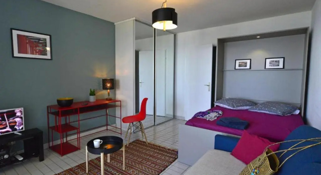 Studio de 33 m2, vue et bord de mer, parking, Rezerwuj Apartament Hotele w Camargue z parkingiem, Parking