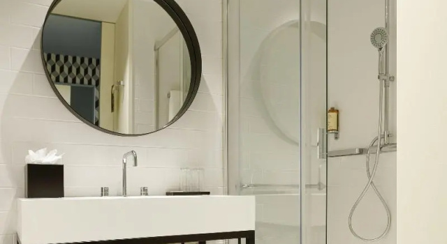 Двухместный номер Standard с балконом и с видом на сад Mercure Porto Centro Aliados