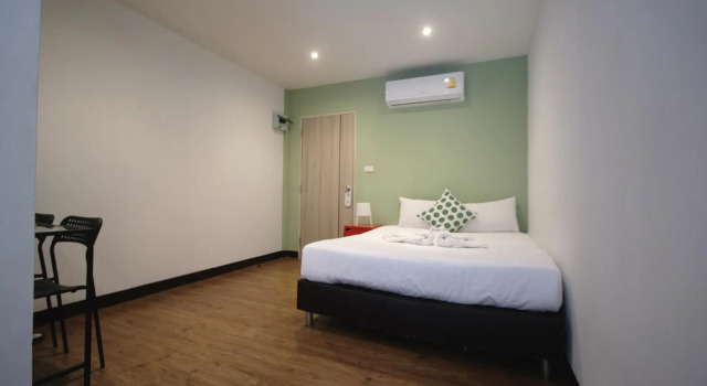 Одноместный номер Standard Resort V - MRT Huai Khwang