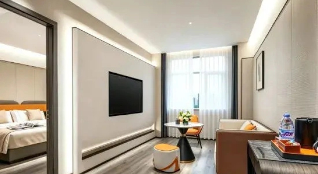 Люкс Deluxe Hanrui Cloud Hotel (Zaoyang Seoul Plaza)