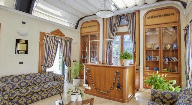 Carpediem Roma Golf Club, Book Hotel Hoteller i Marco Simone med pool, Swimmingpool
