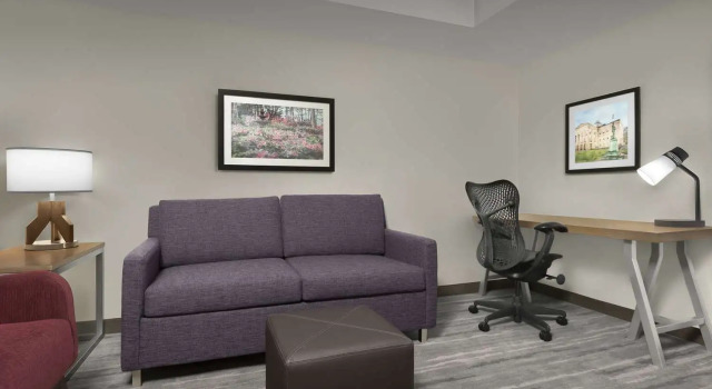 Двухместный полулюкс Hilton Garden Inn Raleigh Capital Blvd I-540