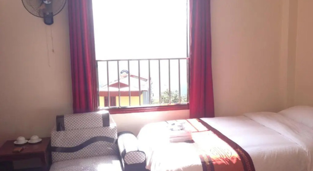 Трёхместный номер Standard с видом на горы Cat Cat Sunrise Hotel
