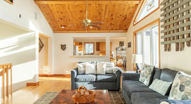 Shooting Star Lodge, Buchen Sie Ferienhaus Boone Appalachian Mountains