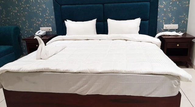 Nakshatra Hotel & Resort, Забронировать Курортный отель Отели штата Махараштры 3 звезды, 3*