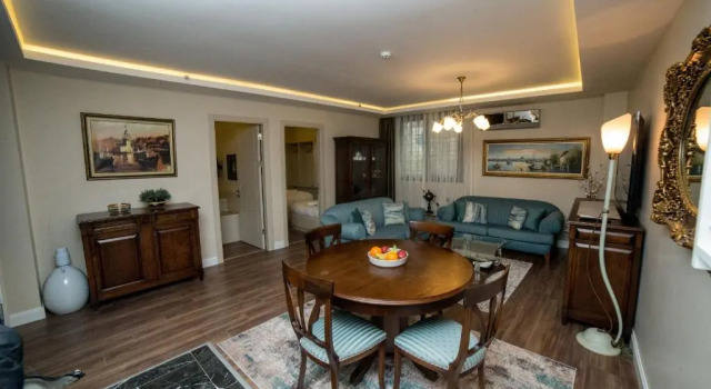 Апартаменты The Charm Hotel - Old City
