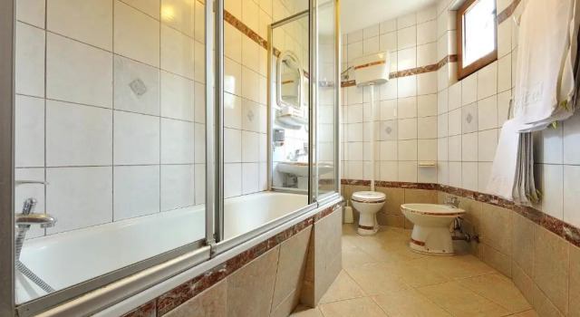 Трёхместный номер Standard Hotel Sucevic Garni