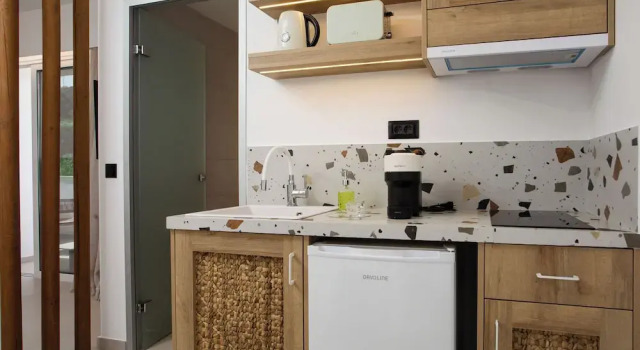 Люкс Luxury Stay Helios - Aparts & Pool Suites