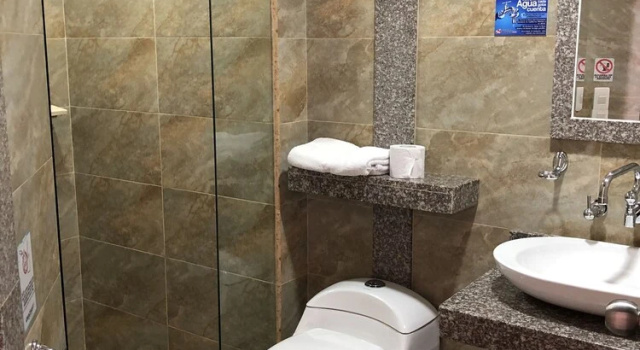 Трёхместный номер Standard Hoteles Bogotá Inn Lago Chico Zona T