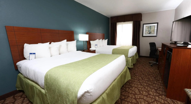 Двухместный номер Standard AmericInn by Wyndham Grand Rapids Airport North