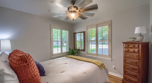 Momma's House On Landa Dt 430 3 Bedroom Home by RedAwning