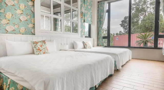 Четырёхместный номер Standard The Dawn B&B