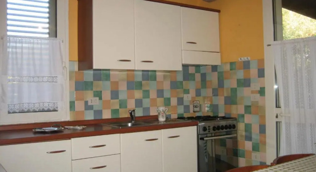 Апартаменты с 2 комнатами Villa Vacanze Paradiso - Oasi di Tranquillità con Piscina e Giardino a 10 min dal mare