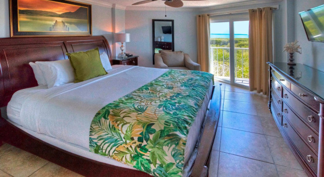 Ocean Pointe Suites at Key Largo
