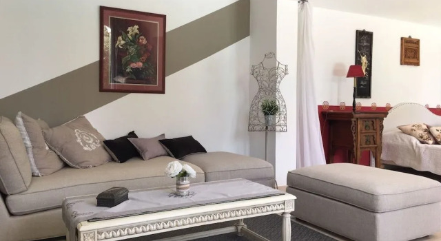 La Mylandre Chambre d'hôtes, Rezerwuj Hotel Lançon-Provence Marsylia