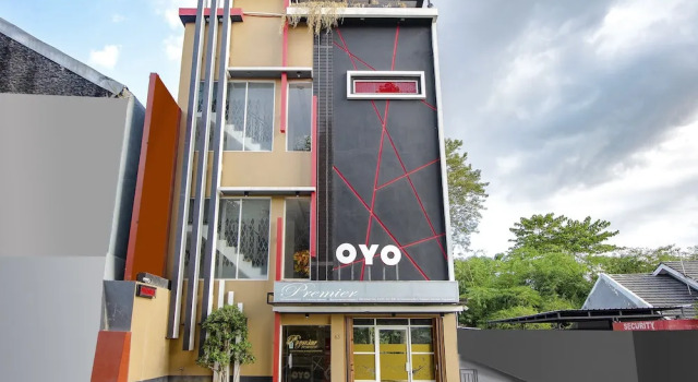Premier Guest House by Oyo Rooms, Book Guesthouse Kalasan Yogyakarta Province
