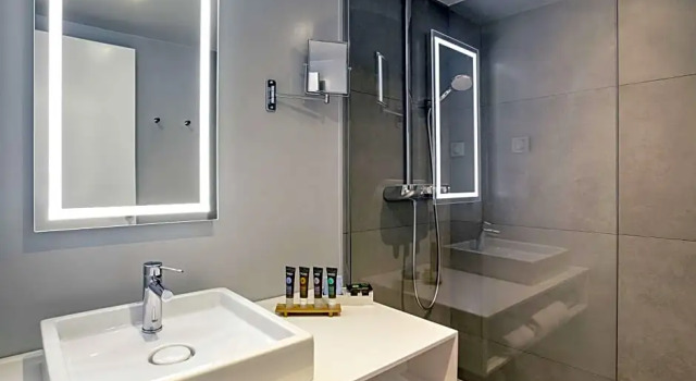 Номер Superior Novotel Narbonne Sud