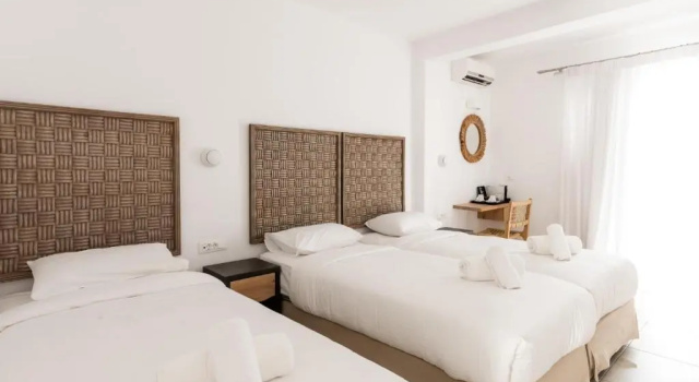 Трёхместный номер Standard с видом на море Super Paradise Hotel