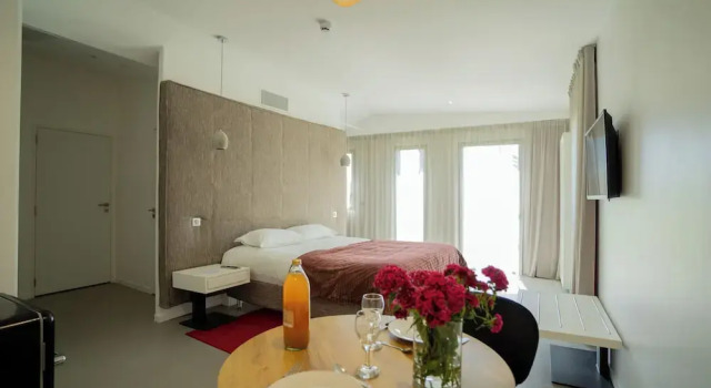 Номер Comfort AppartHôtel Piscine Montaigu