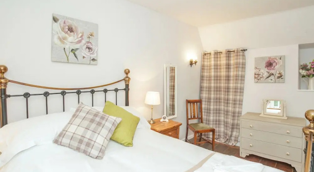 Ivy Cottage, Buchen Sie Ferienhaus Beguildy South Wales