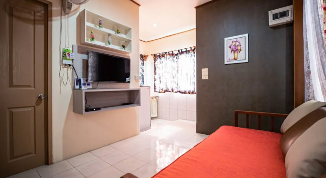 OYO 569 Aa Resort, Забронировать Курортный отель Отели Банга Буа Тхонг с парковкой, Парковка