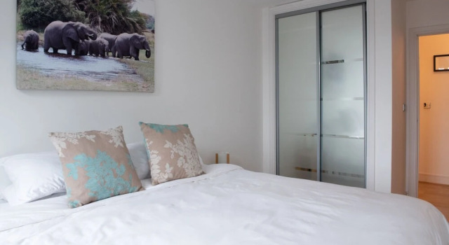 Cosy 1 Bedroom South West London Apartment by River, Varaa Huoneisto Asunnot kohteessa Merseyside, Huoneisto