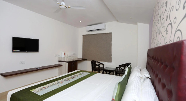 Люкс Standard Townhouse OAK Pentagon Residency