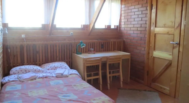 Kivi Turismitalu, Đặt Khách sạn Ramsi Viljandimaa